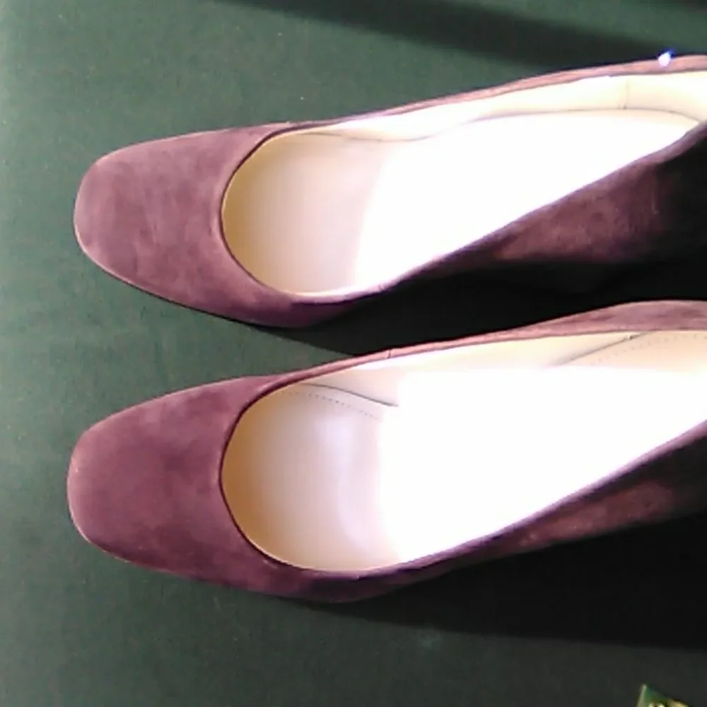 Calvin Klein Maroon Wedges